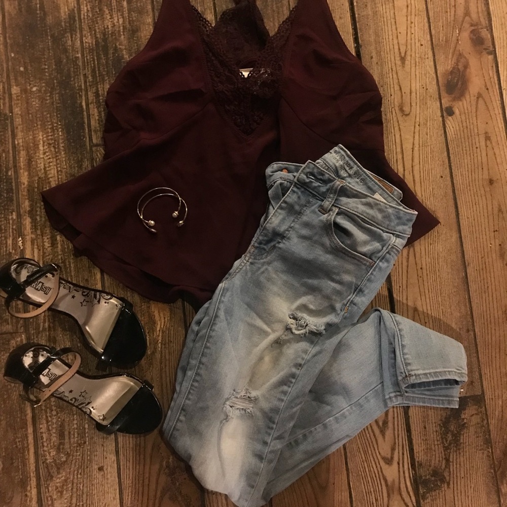 Ripped high waisted skinny jeans